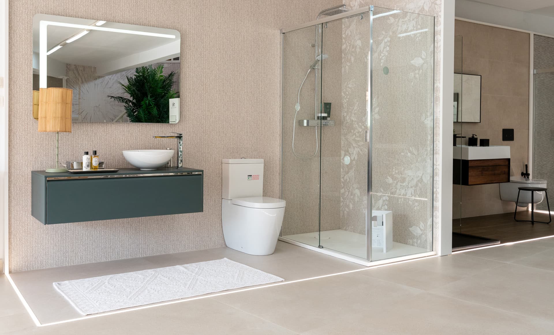 Baño con revestimientos de Porcelanosa en la exposición de A Pobra do Caramiñal